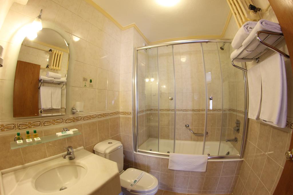 Segmen Hotel Ankara Esterno foto